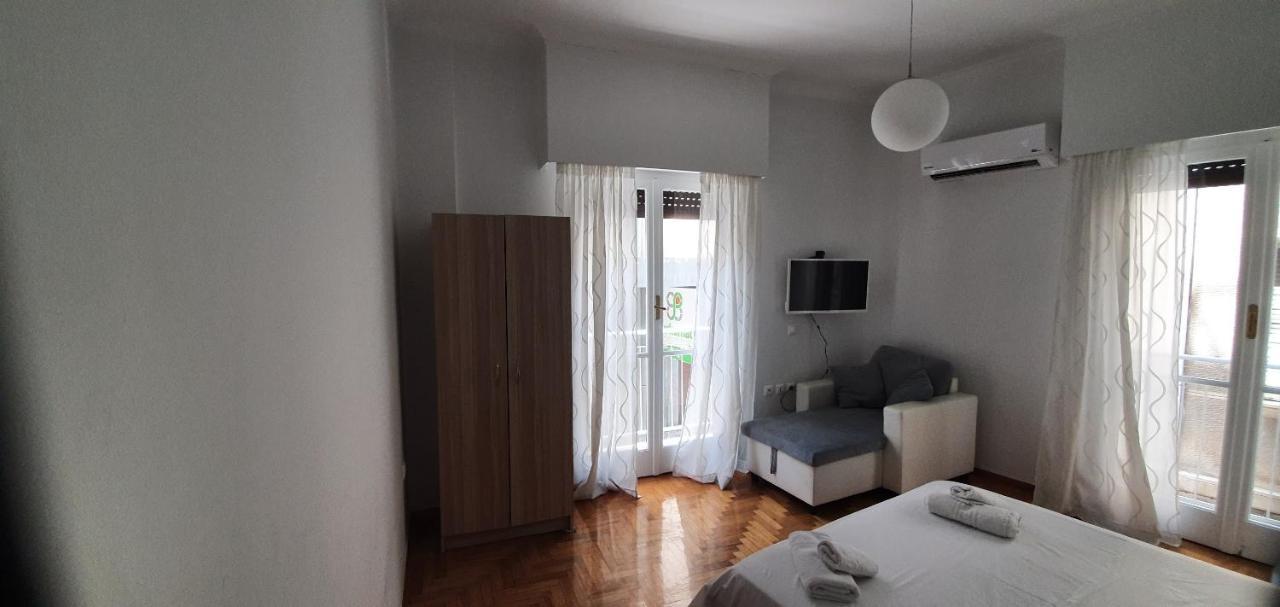 Апартаменты Beautiful Renovated Flat In Афины Экстерьер фото